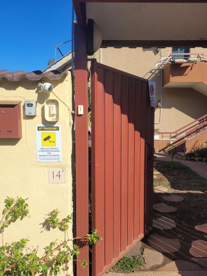 Villa Rimini - Seaview & Roman Holidays Apartments - Garden&Beach 300Mt 安齐奥 外观 照片