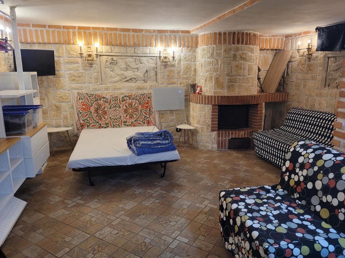 Villa Rimini - Seaview & Roman Holidays Apartments - Garden&Beach 300Mt 安齐奥 外观 照片