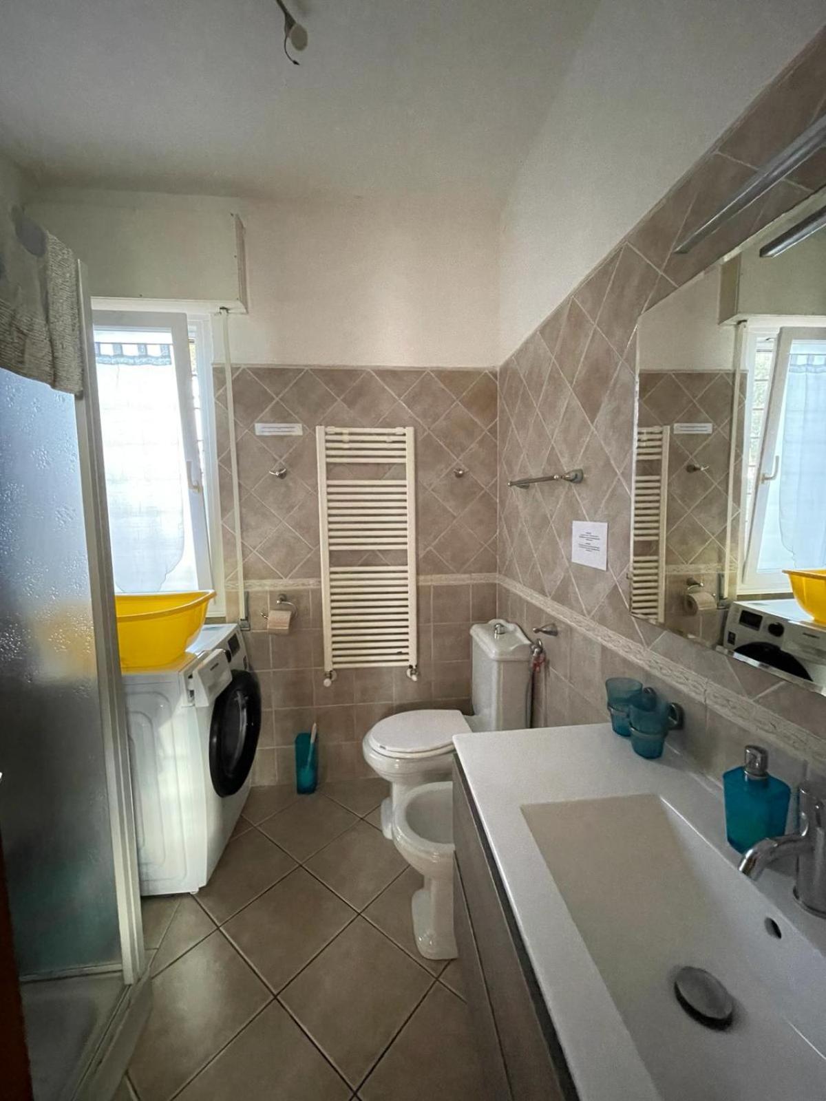 Villa Rimini - Seaview & Roman Holidays Apartments - Garden&Beach 300Mt 安齐奥 外观 照片