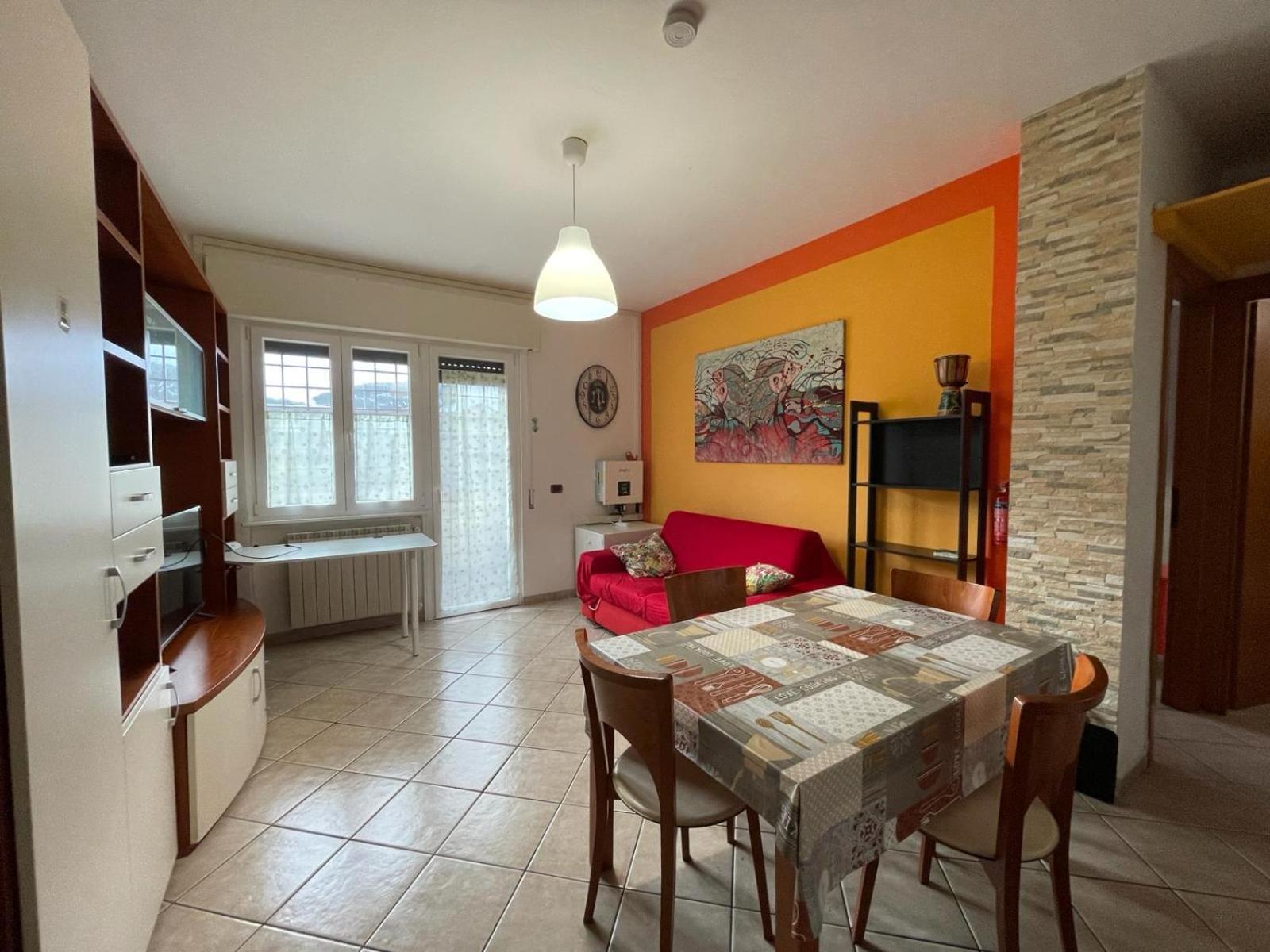 Villa Rimini - Seaview & Roman Holidays Apartments - Garden&Beach 300Mt 安齐奥 外观 照片
